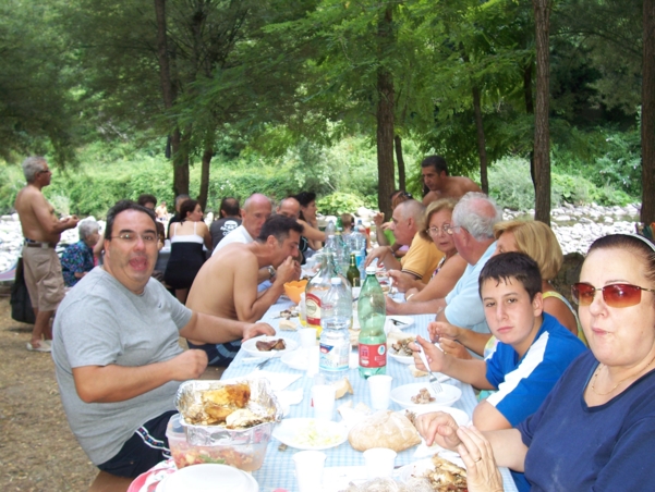  Image name: Estate14.jpg 
 width: 601 pixel 
 height: 452 pixel 
 Size: 269533 bytes 
 Click to enlarge 